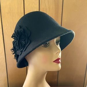 100% Wool Cloche 1920 style hat. By Nine West. Worn once.